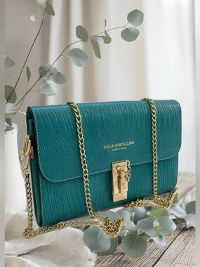 Viola Castellani Genuine Italian
Leather Teal Crossbody Chain Limited Edition